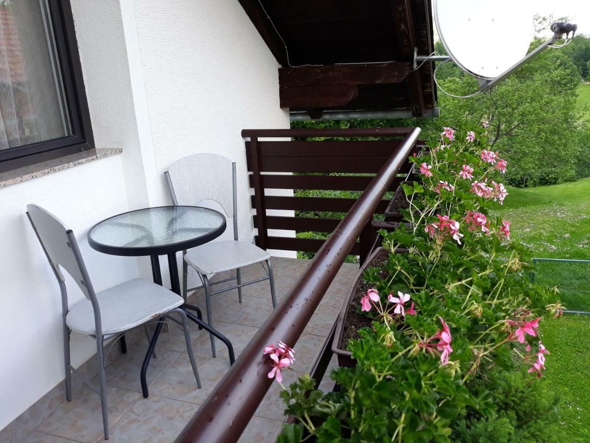 House Zlatko Seliste Dreznicko Exterior foto